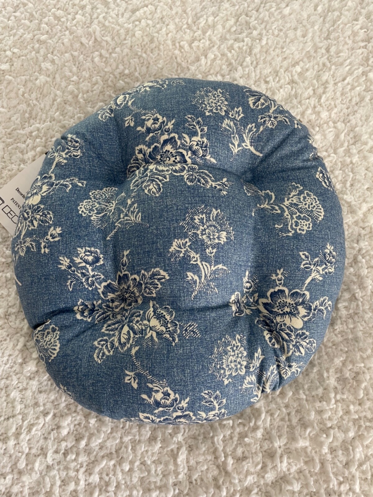 NWT Decorite Round Stool Cushion. Fits 12”-14” Diameter Stools.