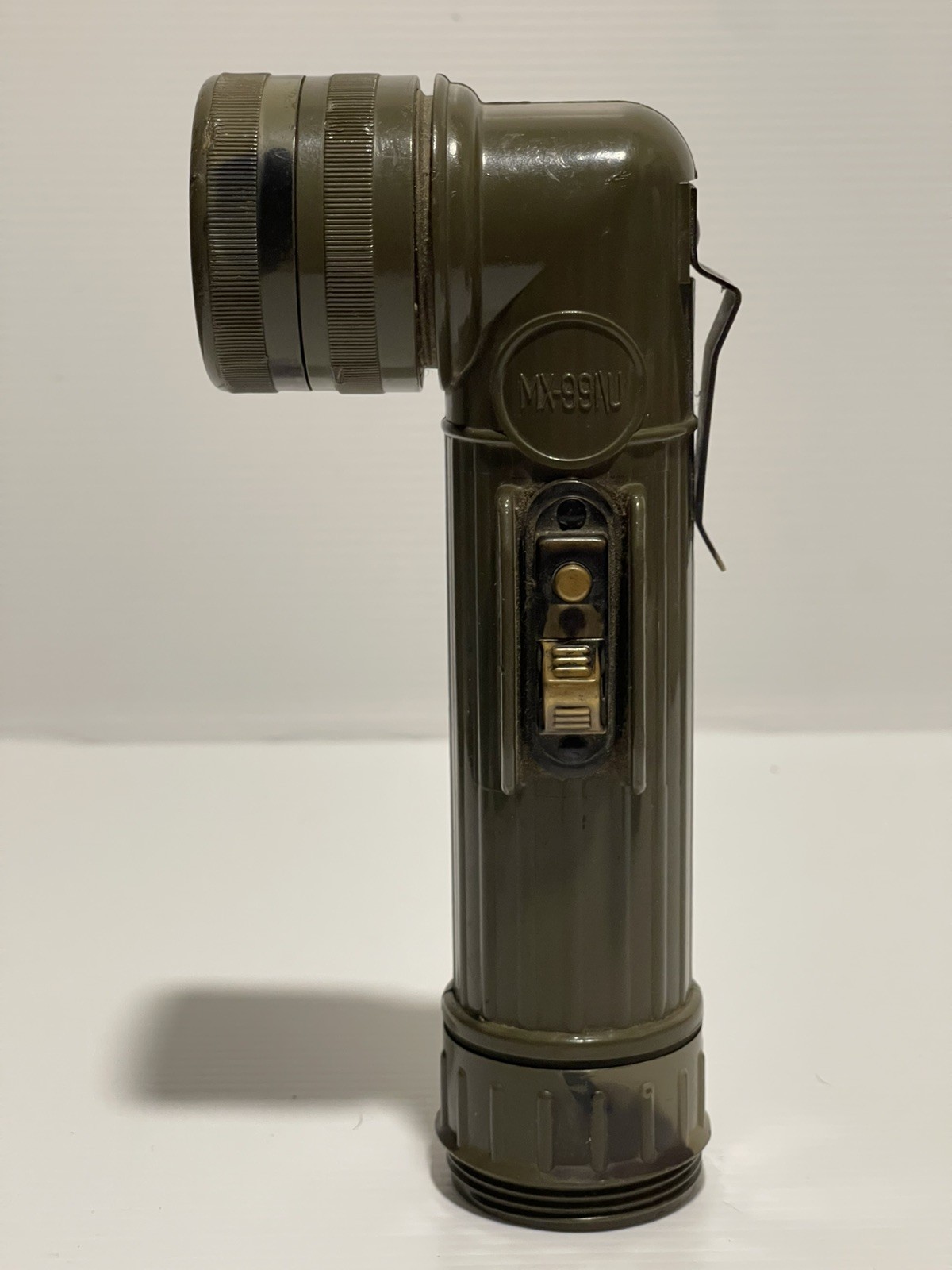 U.S MILITARY ISSUE ANGLE HEAD FLASHLIGHT G.T MX-991/U OD GREEN U.S.A MADE Tested