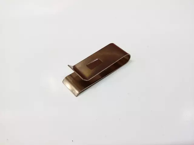 Genuine Toyota Engine Cooling Fan Shroud Clip 90468-06092