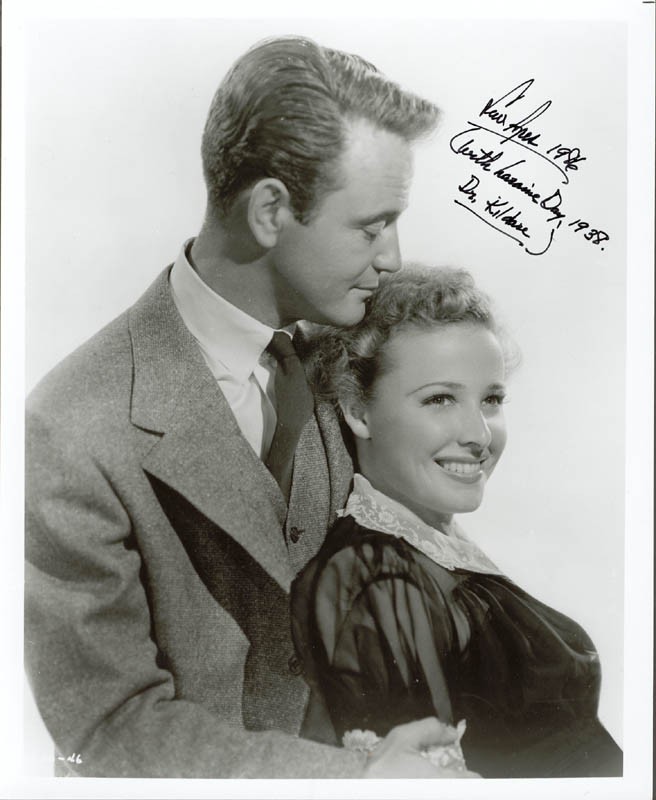 LEW AYRES - PHOTOGRAPH SIGNED 1986