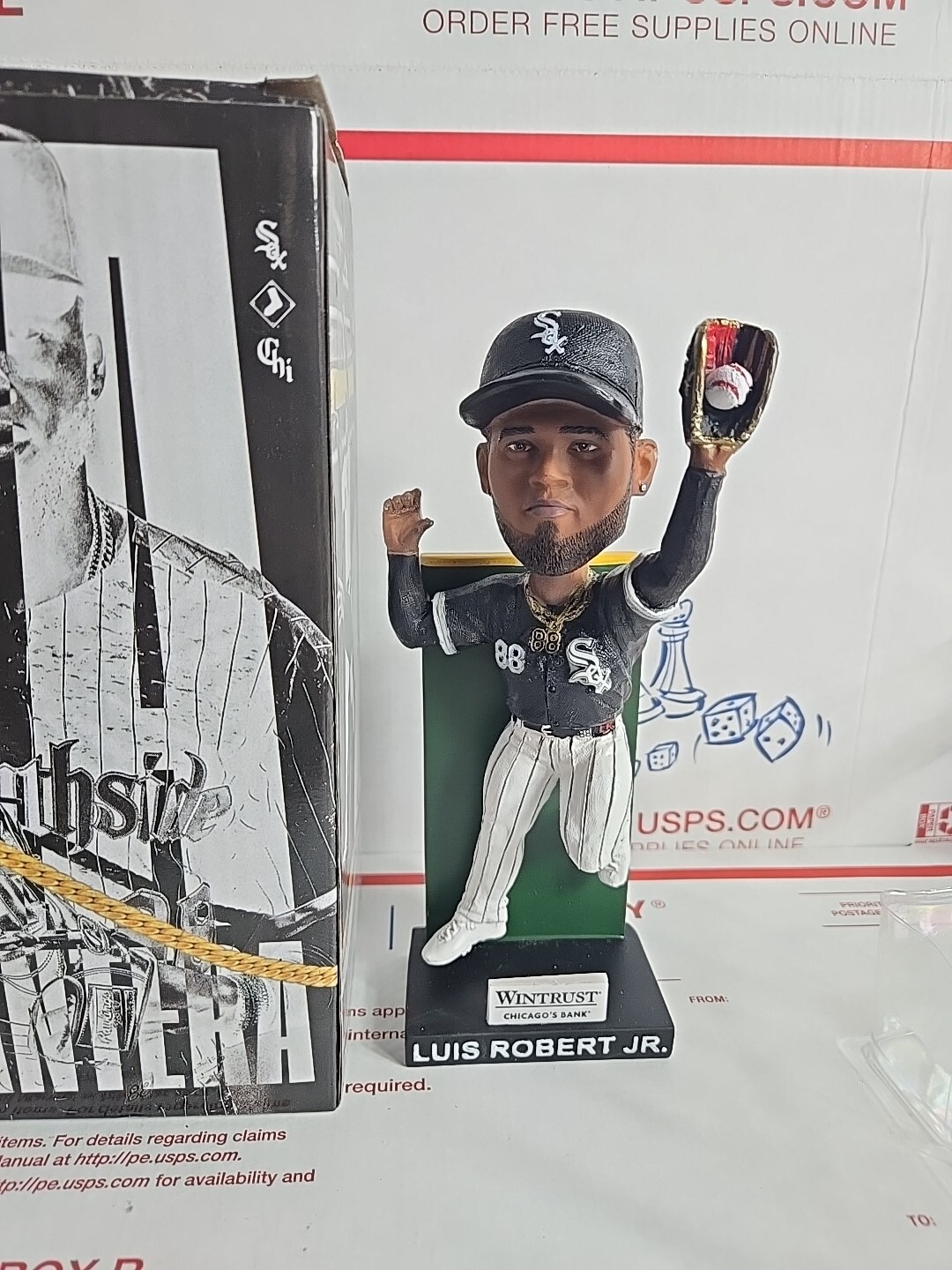 Chicago White Sox Luis Robert Jr. Home Run Robbery Bobblehead from 5/25/24 NEW