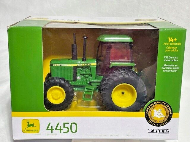ERTL John Deere 4450 FWA, National Farm Toy Museum, 1/32, NIB