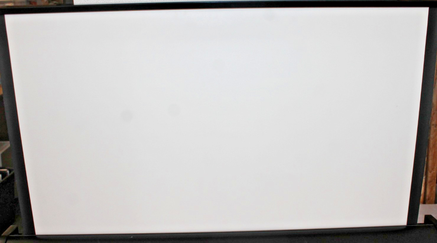 Self Stand & Portable Projection Screen - Quick Set Up