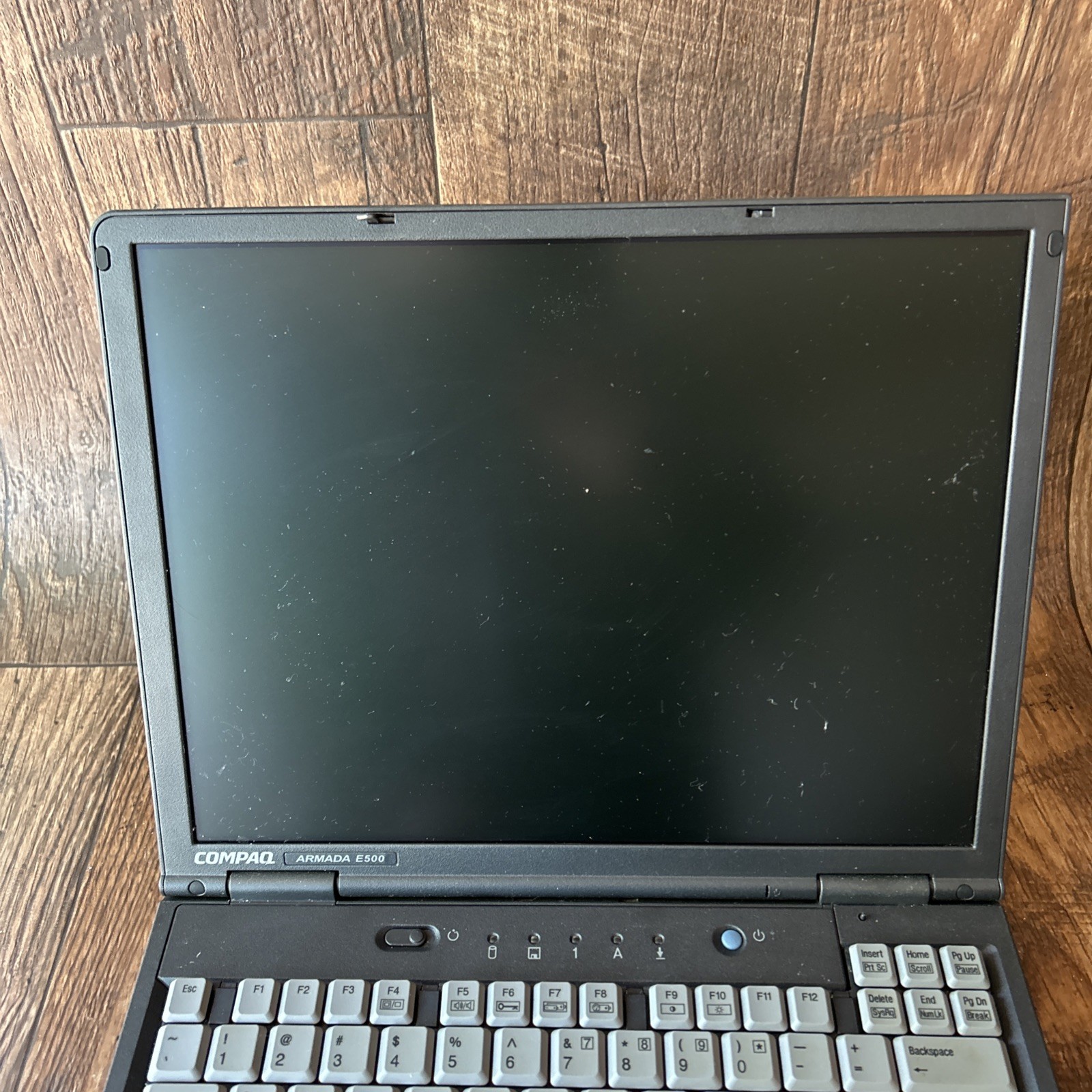 Compaq Armada E500 Vintage Laptop For Parts Untested