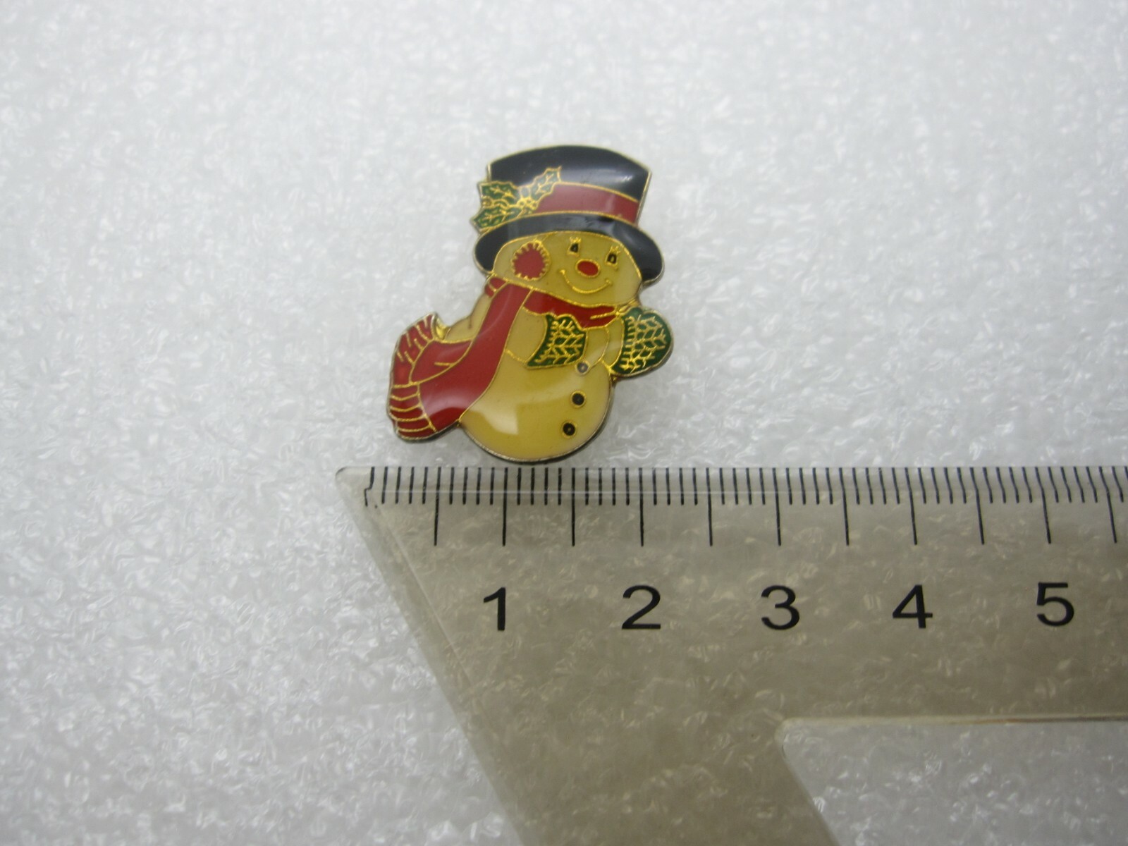 Snowman Lapel Pin (A425)
