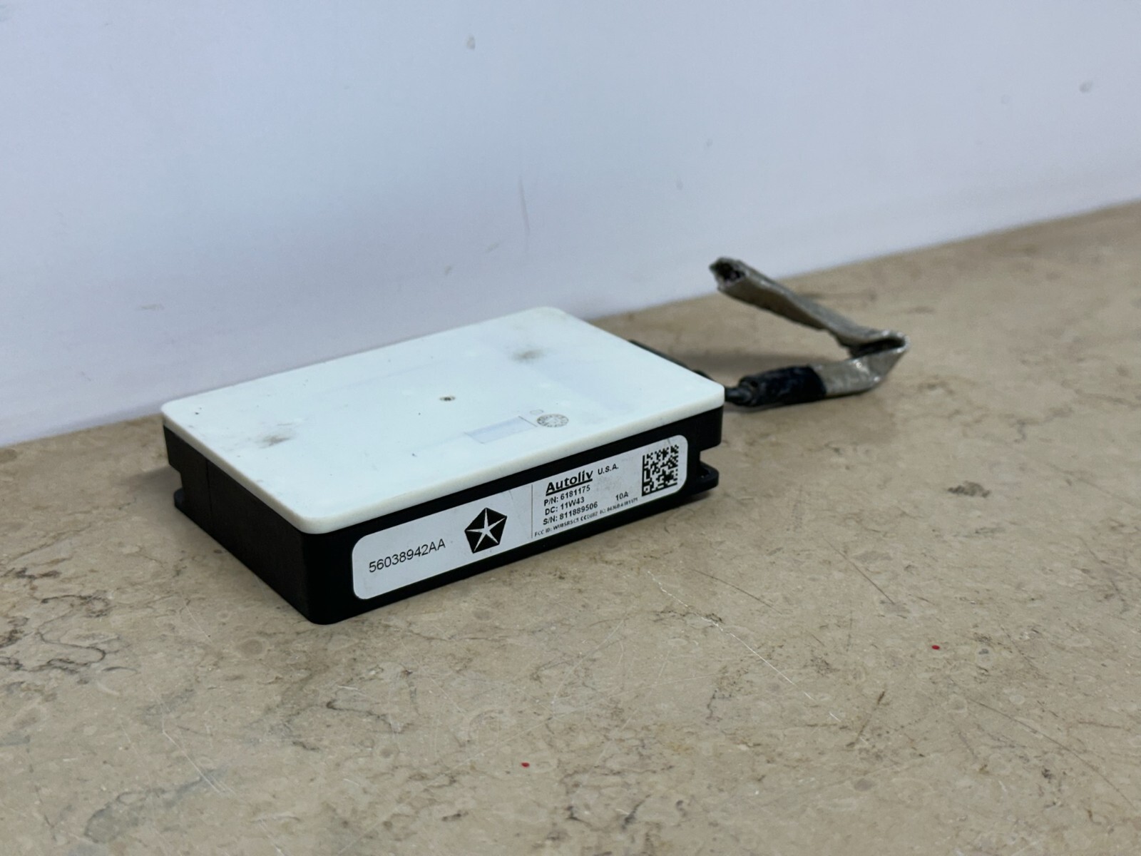 2011-2013 Chrysler Jeep Dodge Blind Spot Detection Sensor Module 56038942AA OEM