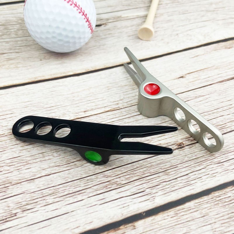 Scotty Cameron  Style  Green / Red Spot  Aluminum Collector Pitchfork Divot Tool