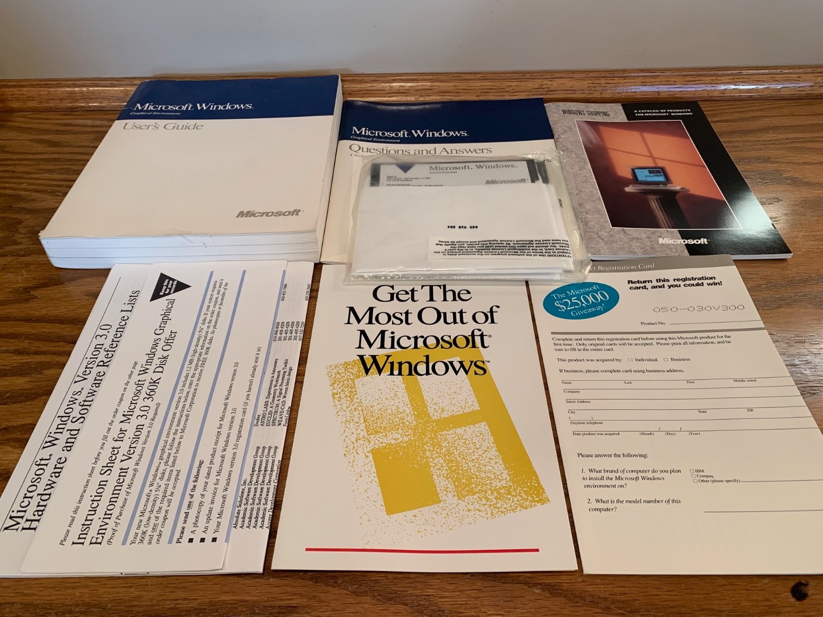 NEW Microsoft Windows 1.20MB Disk 3.0 Version Graphical Environment 050-030V300
