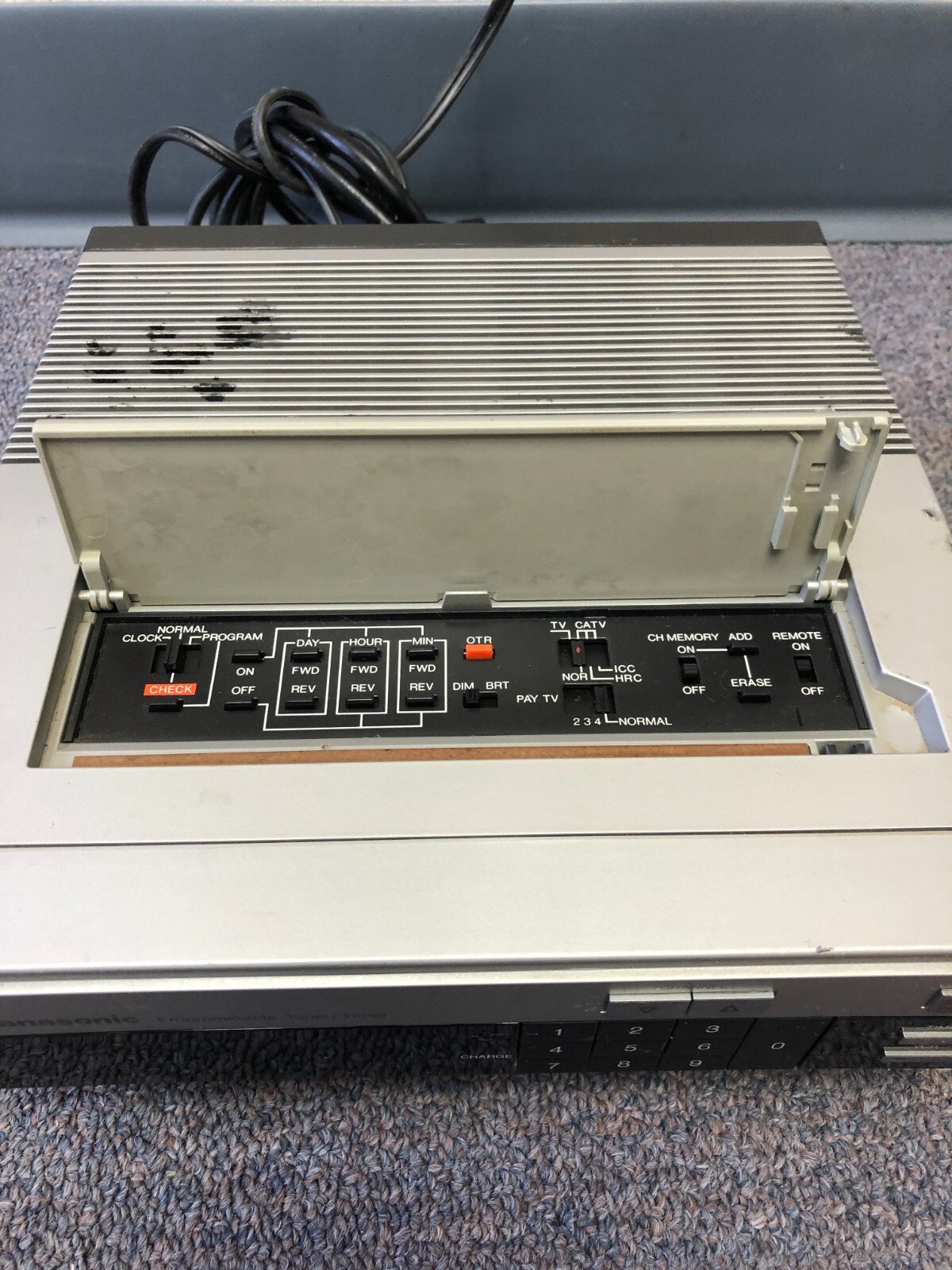 Panasonic PV-A600 Programmable Tuner / Timer