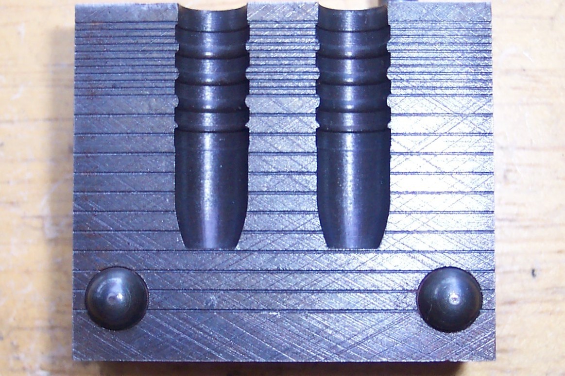 RCBS 30-180-FN .30 CALIBER 180 GRAIN FLAT NOSE BULLET MOLD 30-30 WINCHESTER