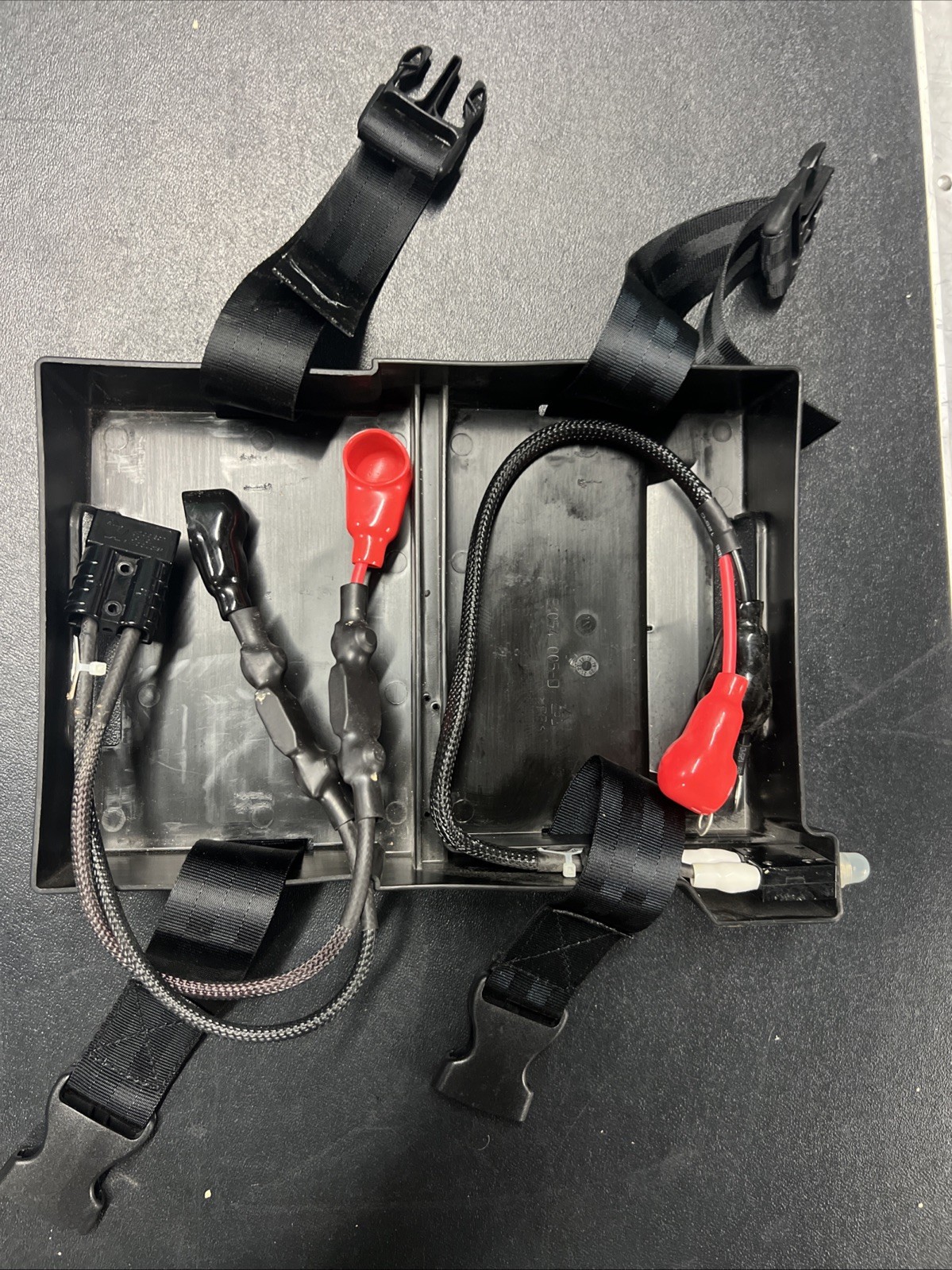 Battery Tray & Cables Wiring Harness for Jazzy/Quantum J6, 610, 600 Power Chairs