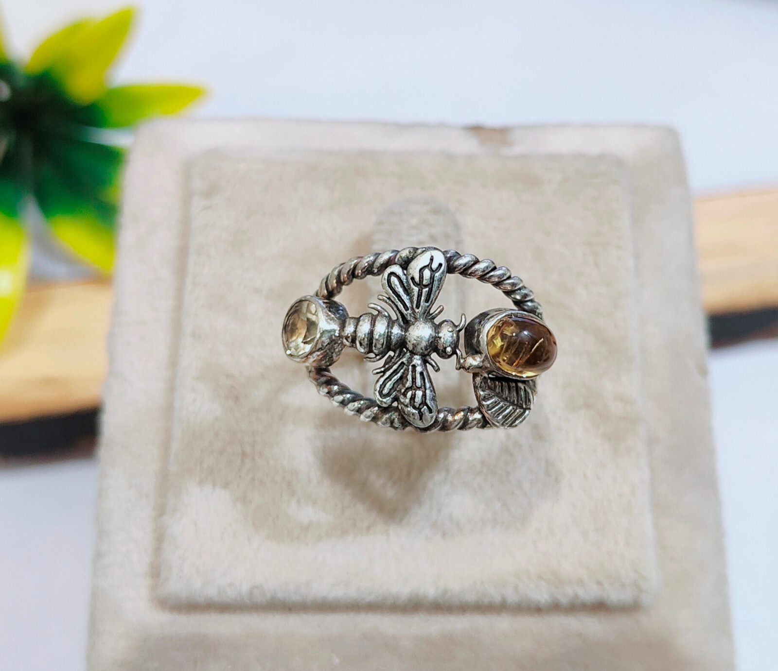Twisted Bee Ring 925 Sterling Silver Handmade bee ring Thumb ring Size 7.5 A1002