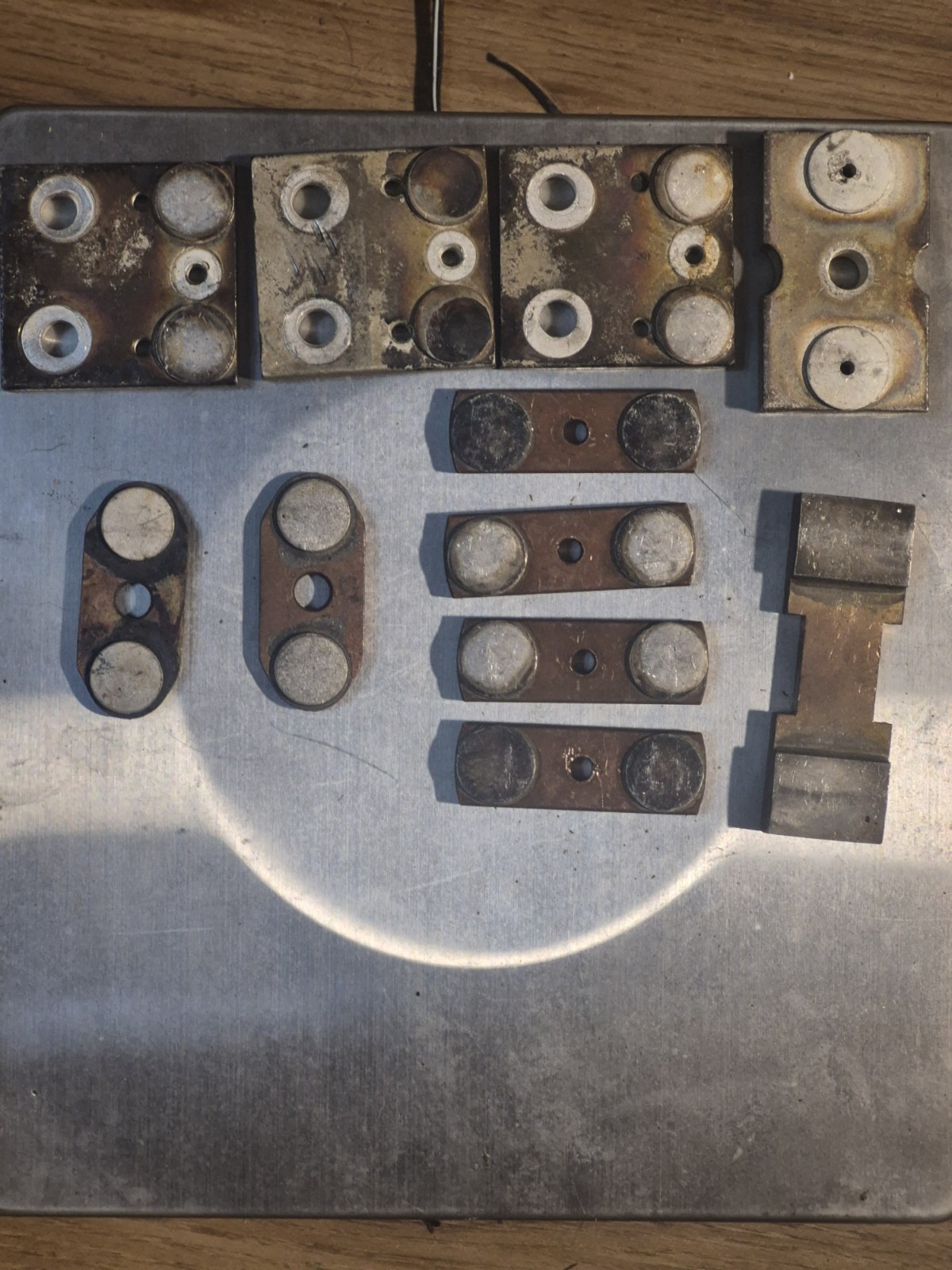 1100+g Industrial silver electrical contacts