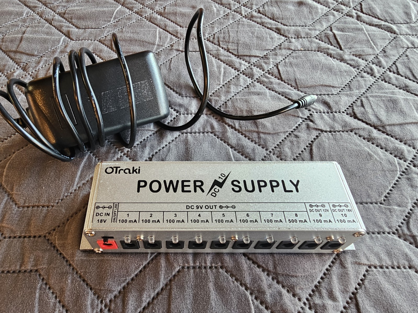 OTraki Power Supply 10 Port DC