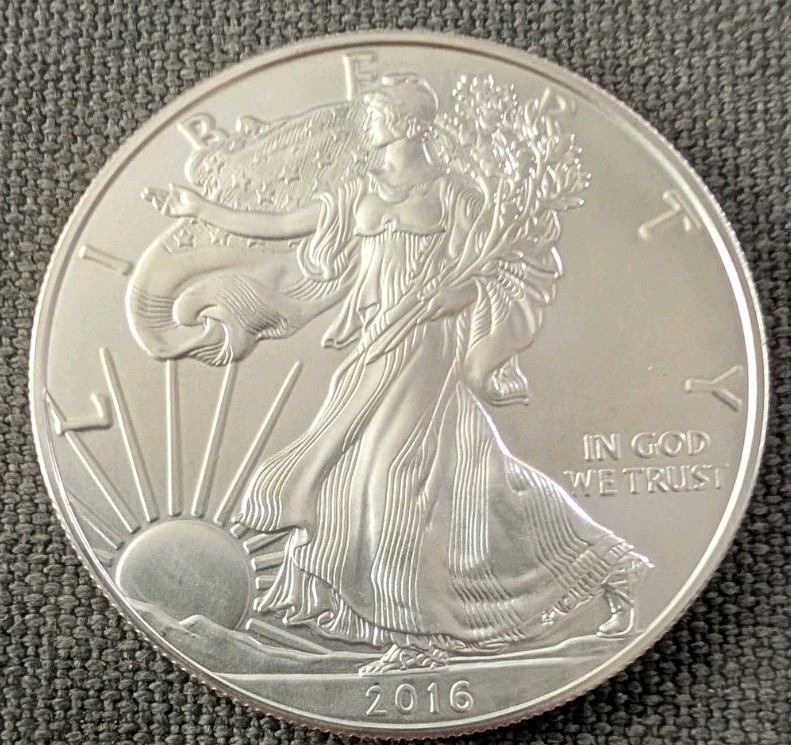 2016 American Silver Eagle 1 oz $1 - BU