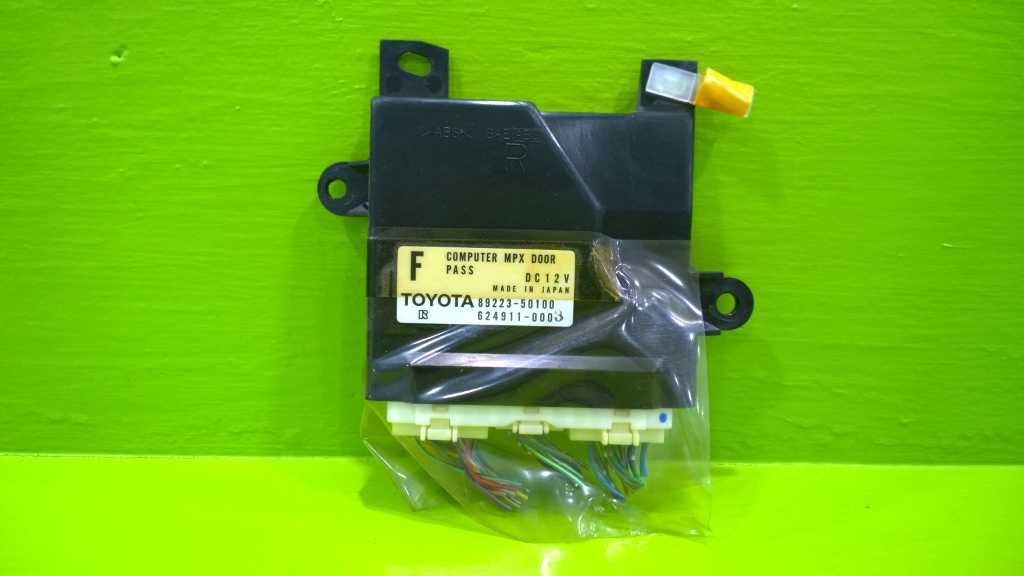 95 96 97 98 LEXUS LS400 4.0L AT RIGHT FRONT MULTIPLEX CONTROL MODULE 2395-36