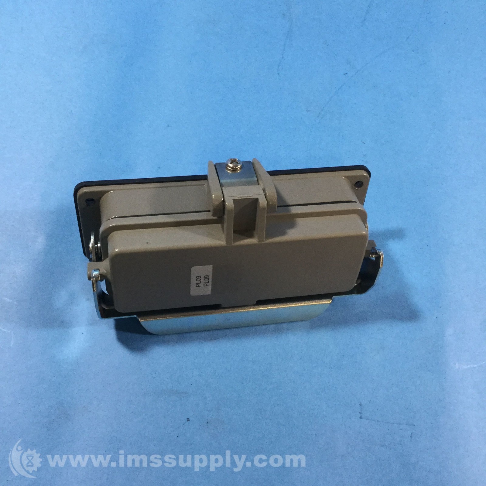 Harting 09-30-024-0304 Bulkhead Housing USIP