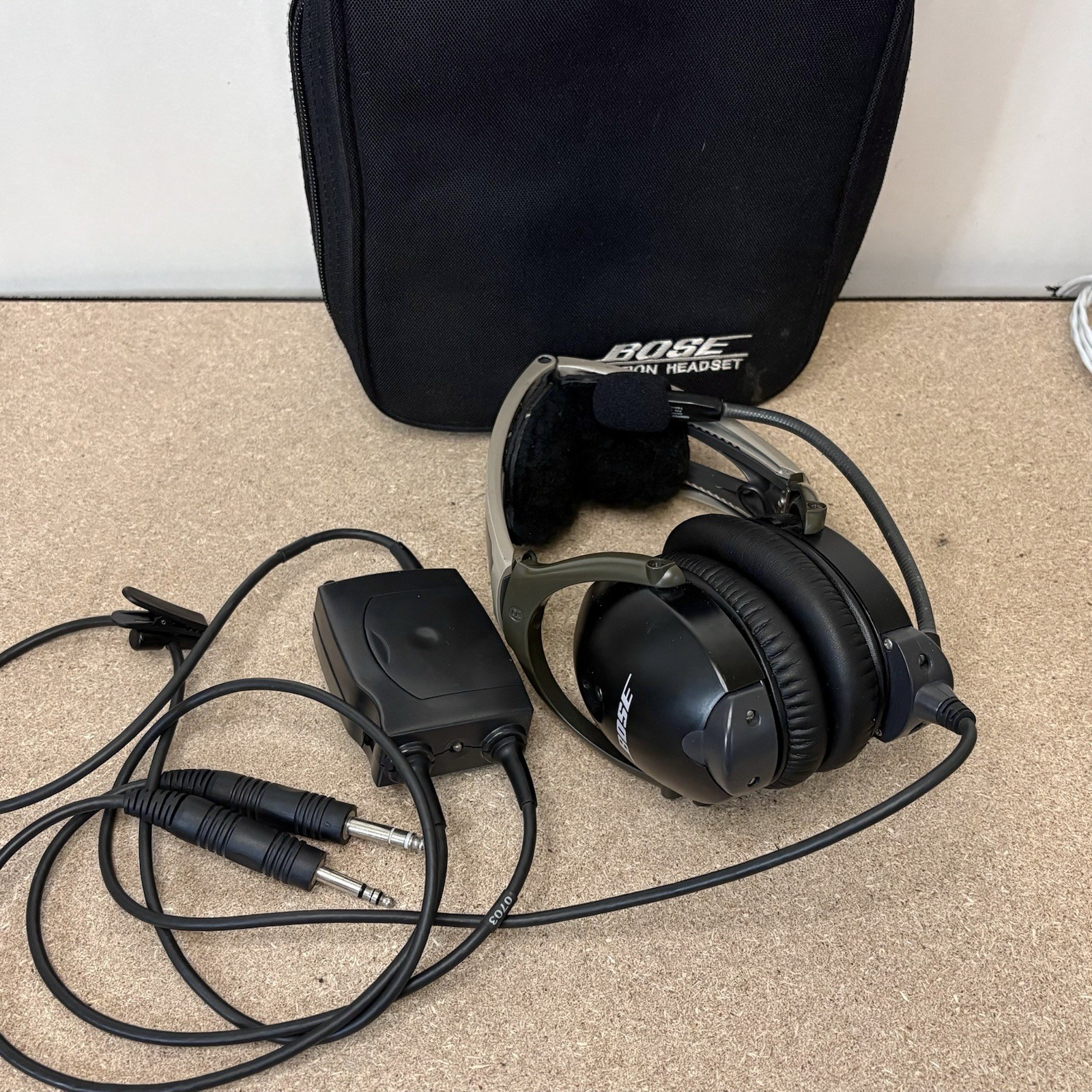 Bose X Aviation A10 Dual GA Plugs Headset AHX-02