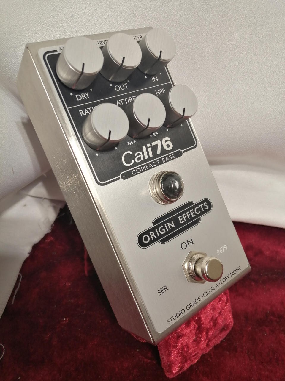 Origin Effects Cali76-CB Compressor Pedal