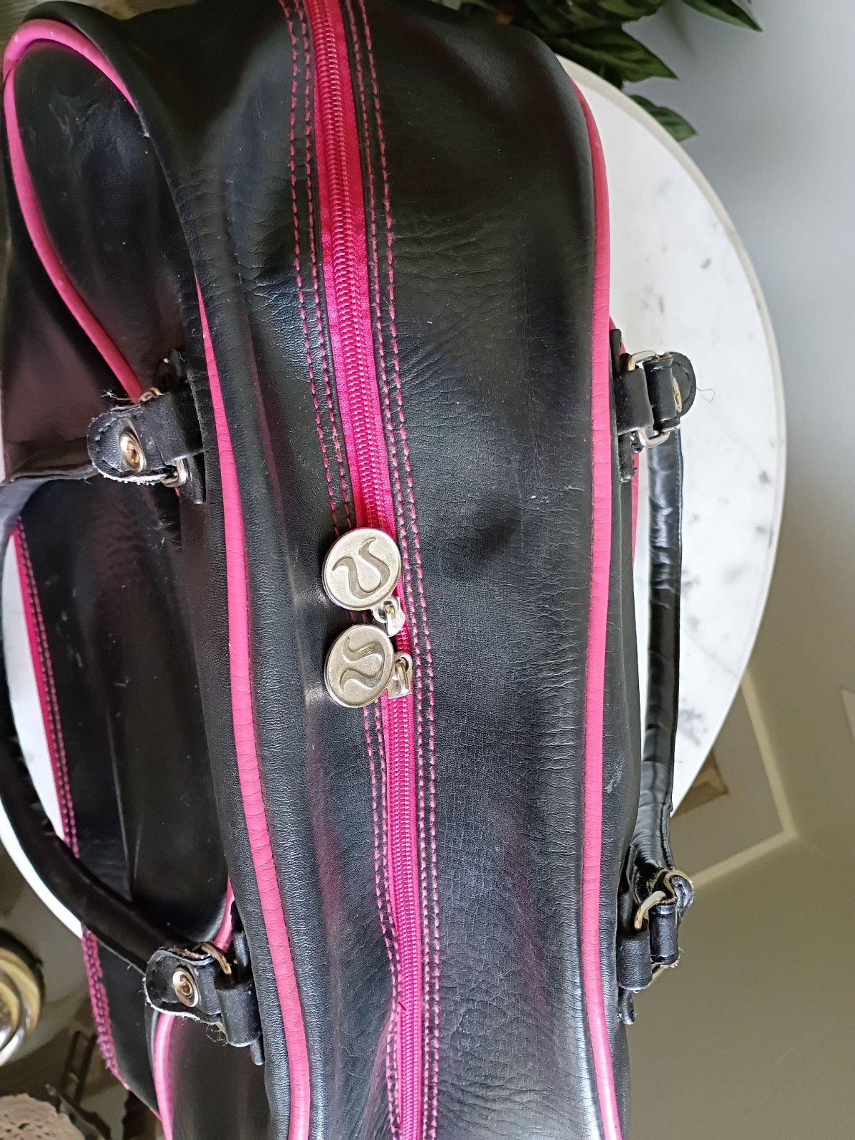 Vintage LULULEMON x Athletica RARE Bowling Style Gym Duffle bag Black Hot Pink
