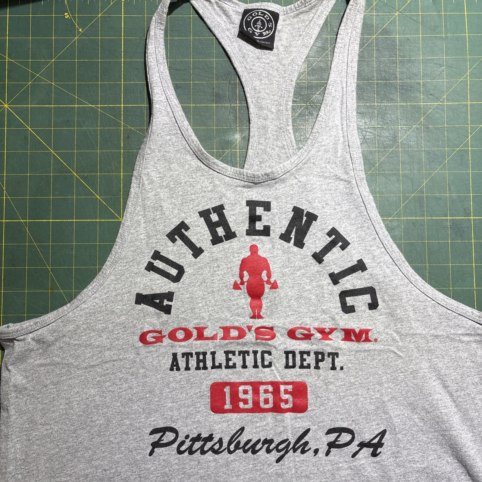VTG Golds Gym Tank Top Muscle Shirt Pittsburgh USA XL 80s 90s Gray