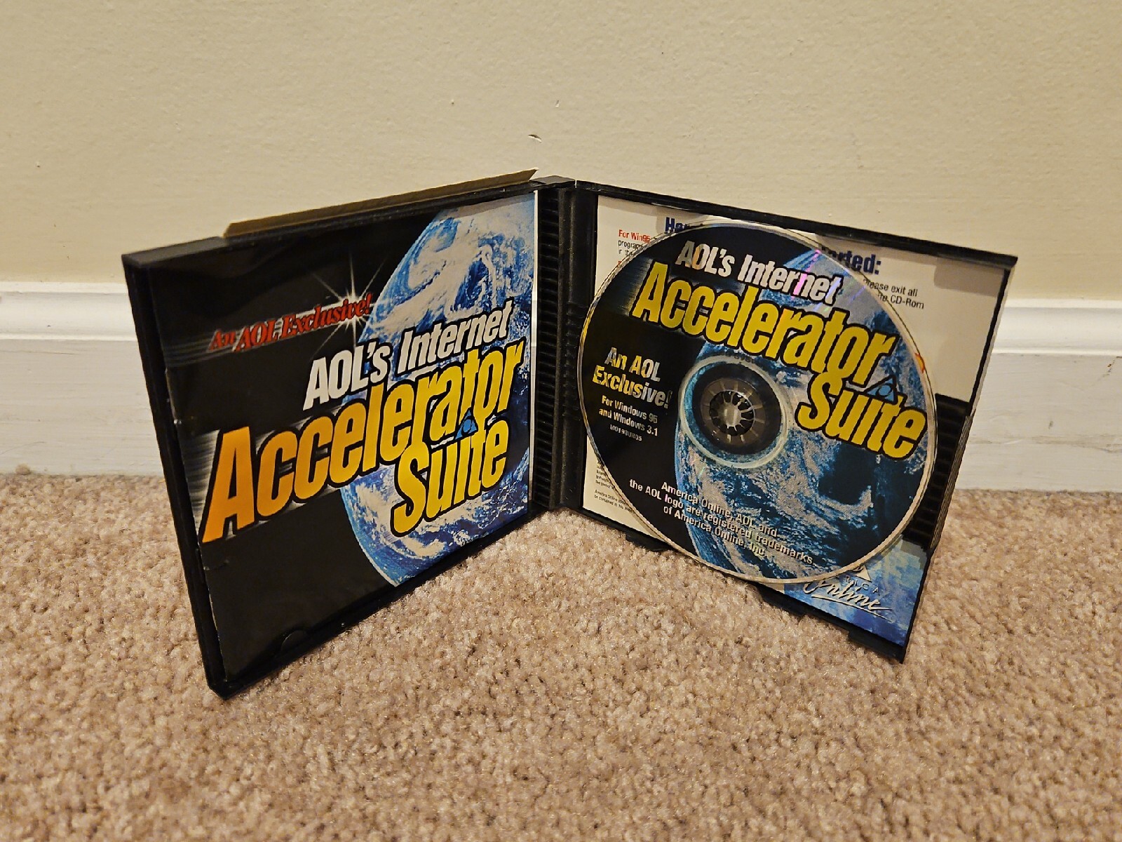 AOL's Internet Accelerator Suite Exclusive (PC, 1997, America Online)