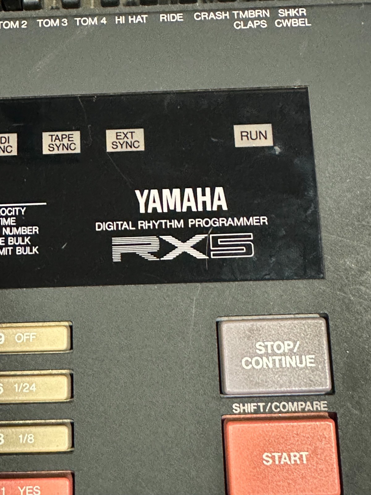 YAMAHA RX5 Digital Rhythm Programmer Drum Machine MIDI Sequencer Black RX 5 JP