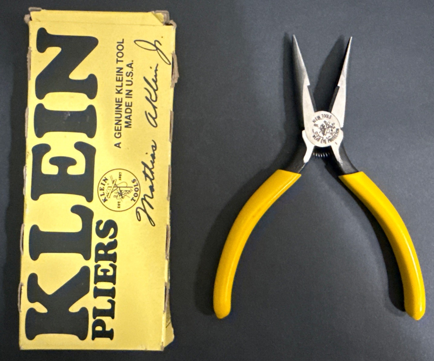 NOS VINTAGE KLEIN TOOLS NEEDLE NOSE PLIERS D203-5C 5-1/2” ORIGINAL BOX NOS