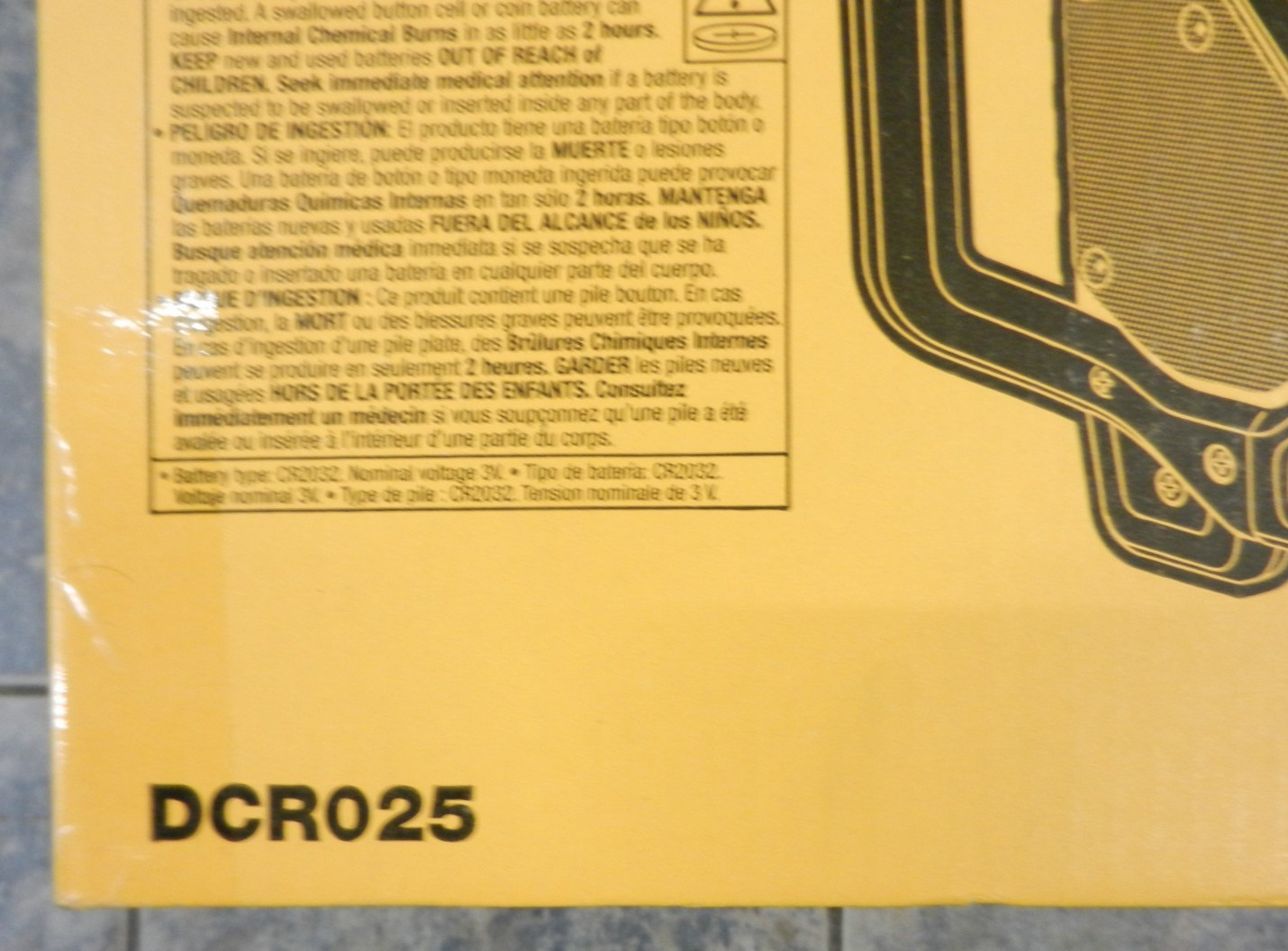 DEWALT 60V FLEXVOLT Li-Ion Bluetooth Radio DCR025