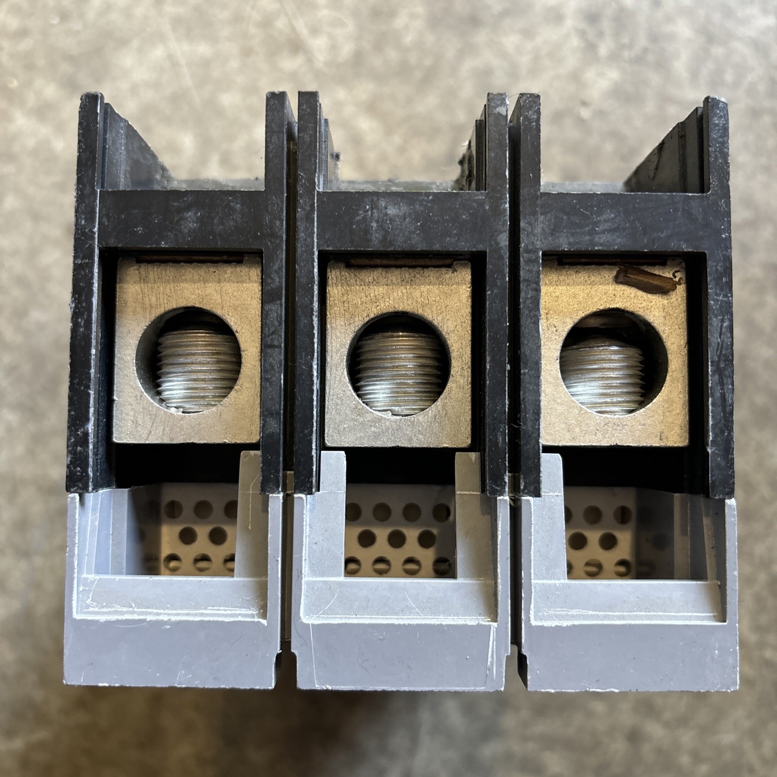 Siemens FXD63A150 600V 150A 3-Pole Molded Case Circuit Breaker