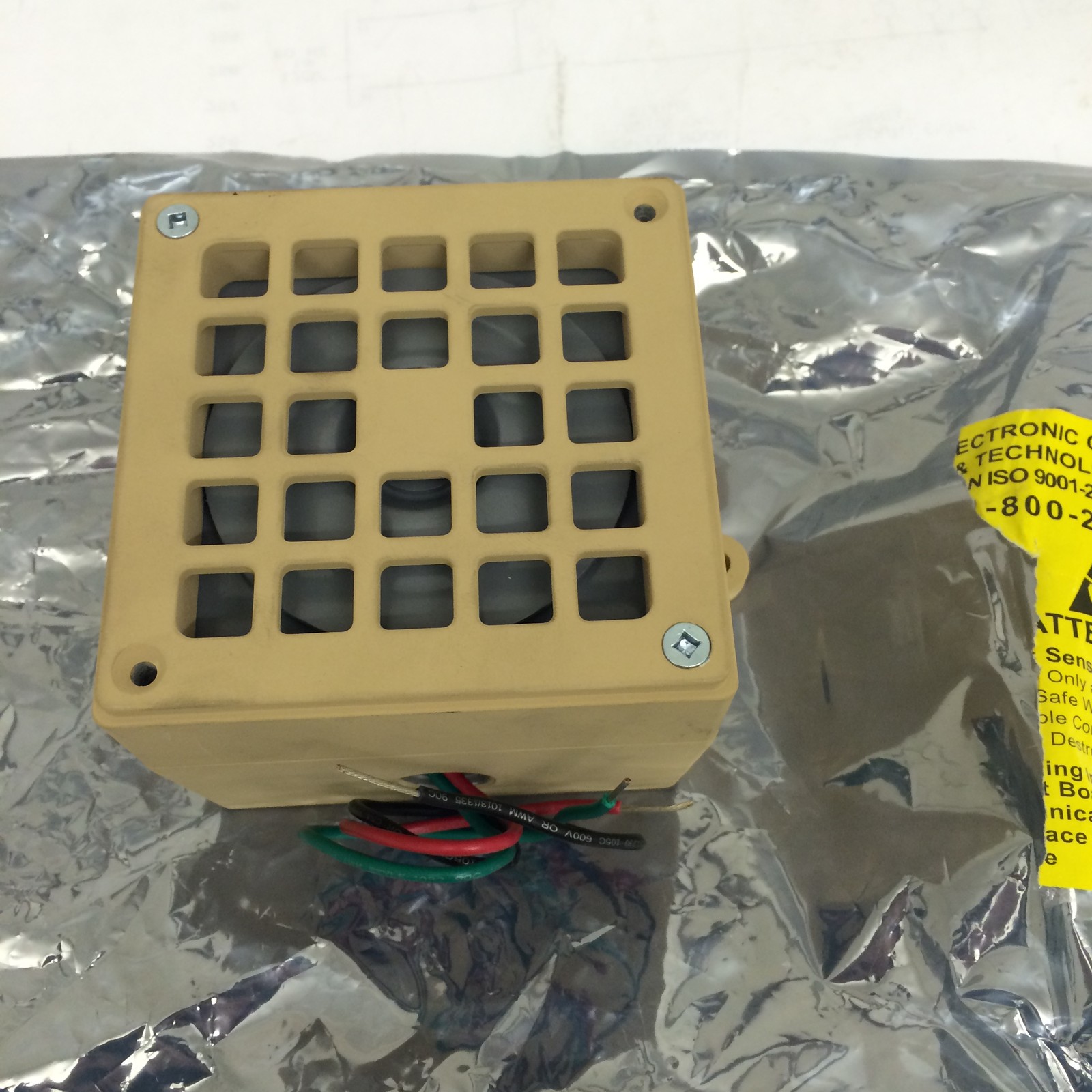 Sonfarrel ELECTRIC HORN  MILITARY 24V NEW NSN6350000056866 P/N HK909-24V S/N267-