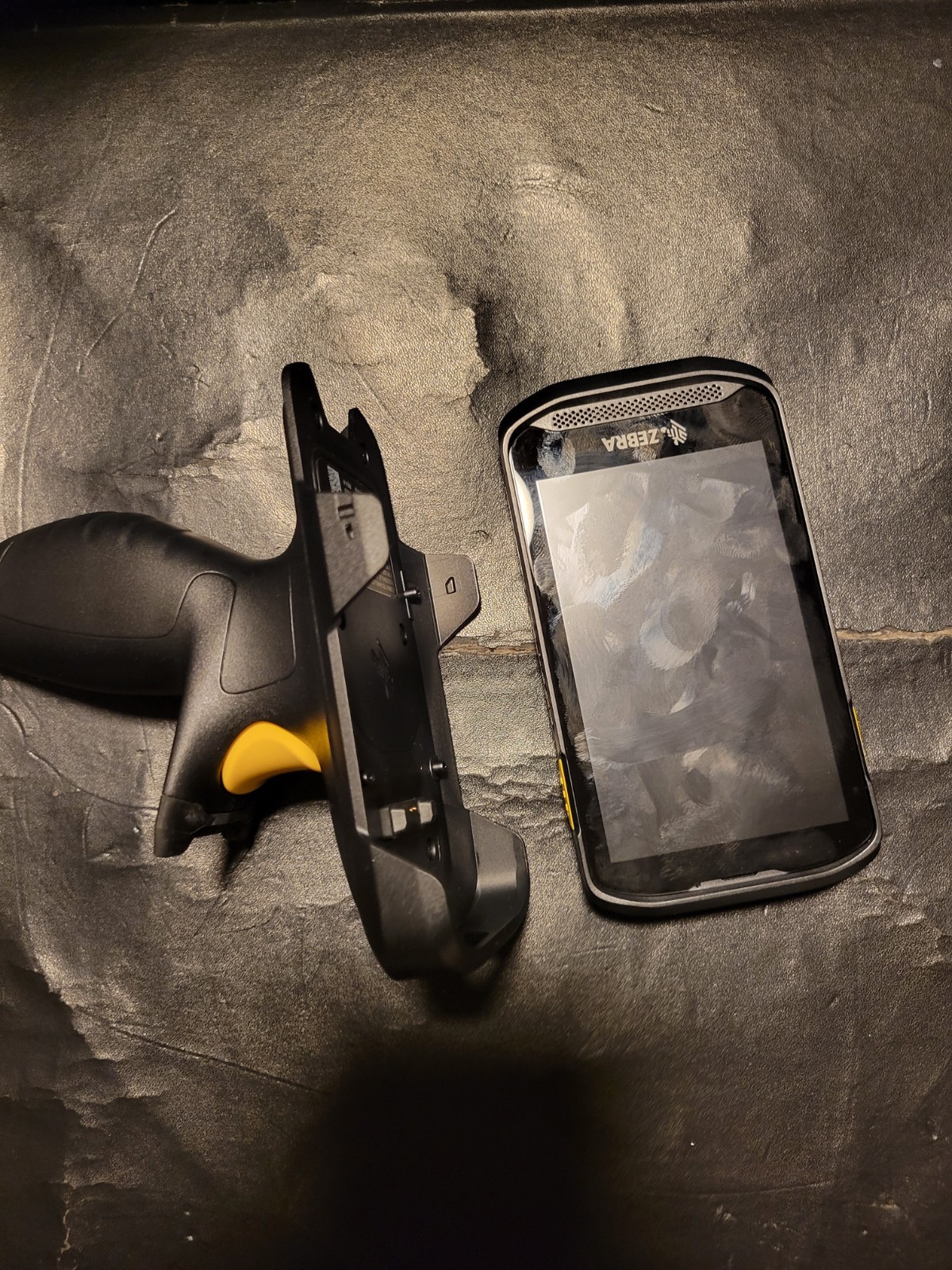 Zebra TC200J Handheld Barcode Scanner Mobile Computer   TC200J-10C112US Bundle