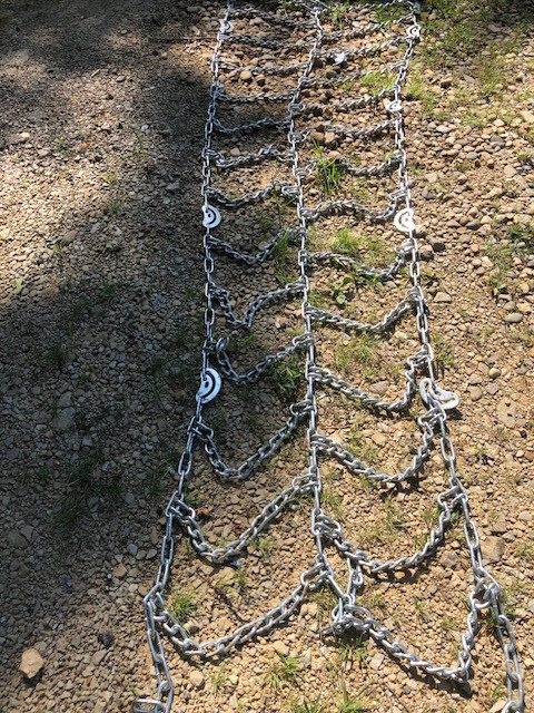 L@@K  Truck Tire Chains Dual Road Snow/Ice  285/75/22.5 & 24.5 , 295/75/22 LQQK
