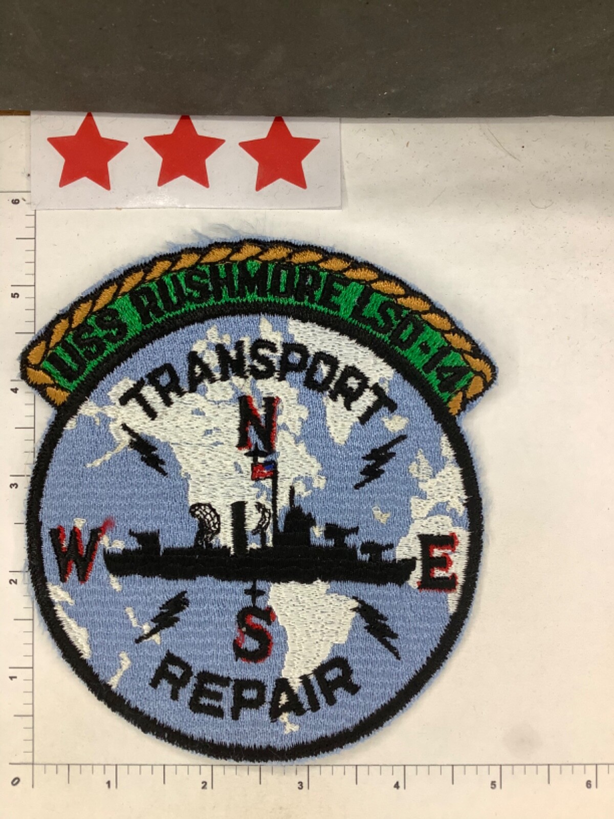VINTAGE  US NAVY USS RUSHMORE SHIPS PATCH