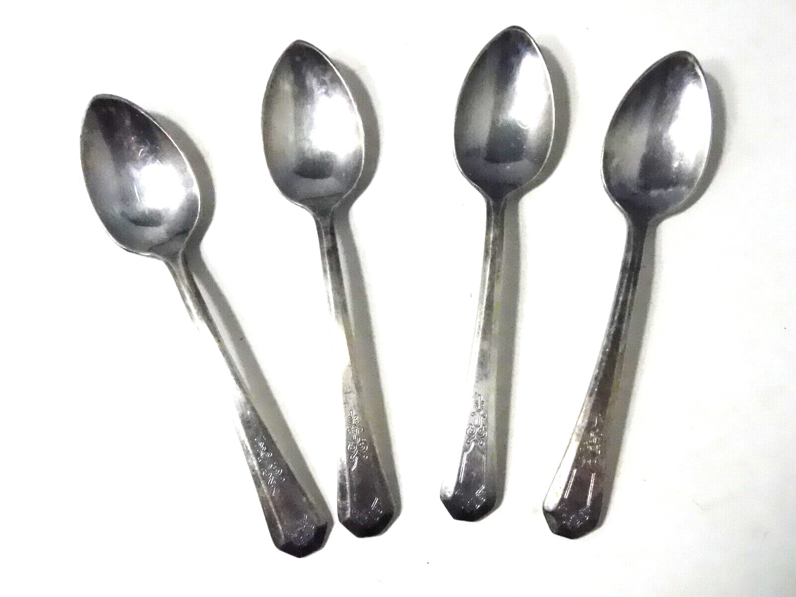 1920 Wm Rogers Silverplate 4 Demitasse Spoons LA France Pattern