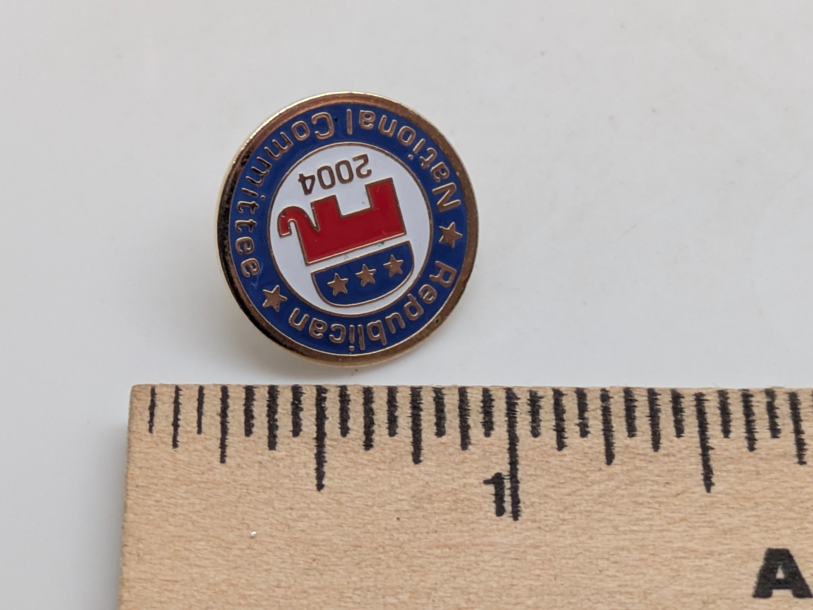 Republican National Committee Lapel Pin 2004