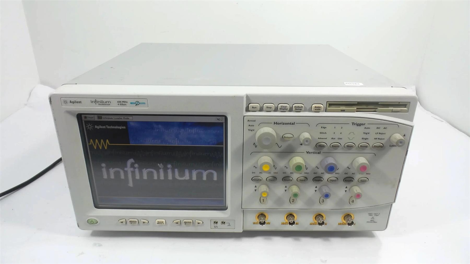 54831M - Agilent Infiniium Oscilloscope 600 MHz 4 GS/a (54831M)