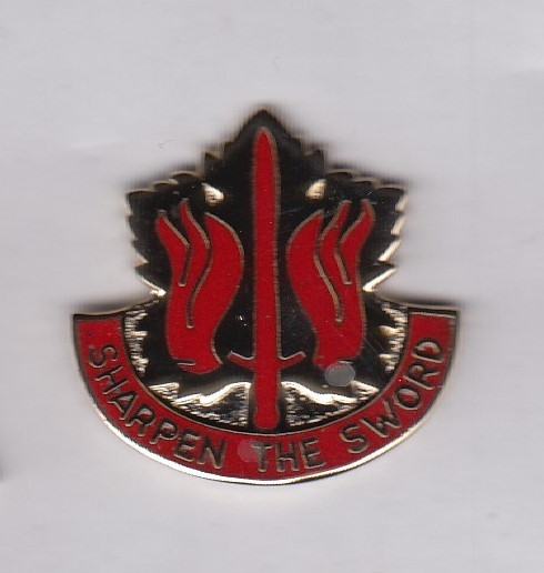 US Army 80th General Support Group Supply Quartermaster QM crest DUI badge G-23