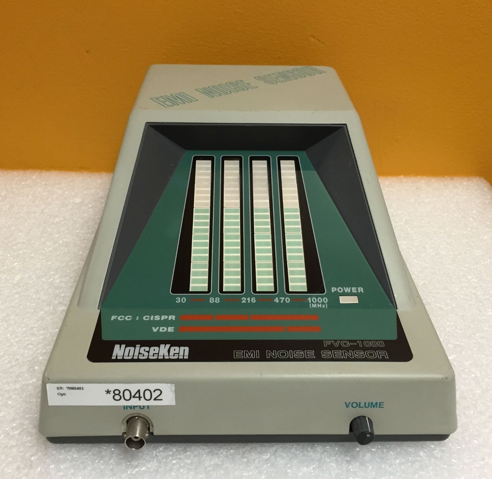NoiseKen FVC-1000 30 to 1000 MHz, 10 to 316 mV, EMI Noise Sensor, No Accy's