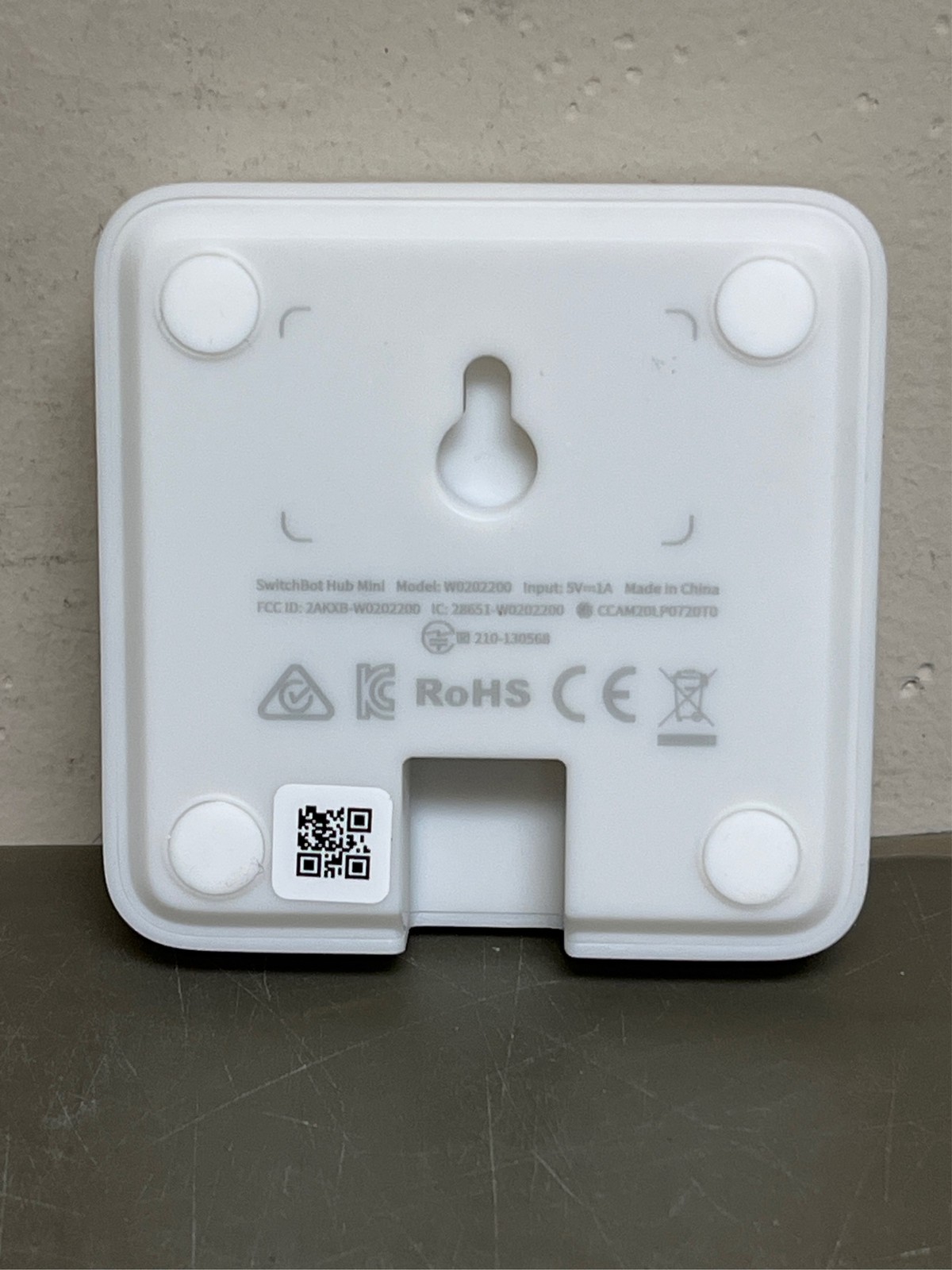 SwitchBot Hub Mini Smart Remote - IR Blaster, Link SwitchBot to Wi-Fi (Support 2