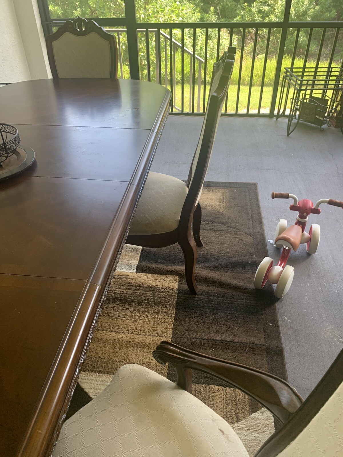 Large solid wood dinning room table chairs Included *PRICES NEGOTIABLE