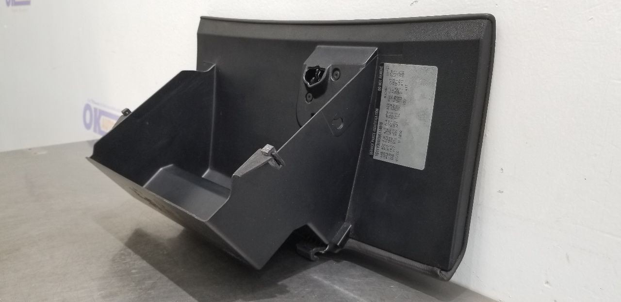 09 CHEVY CORVETTE C6 GLOVE BOX BLACK