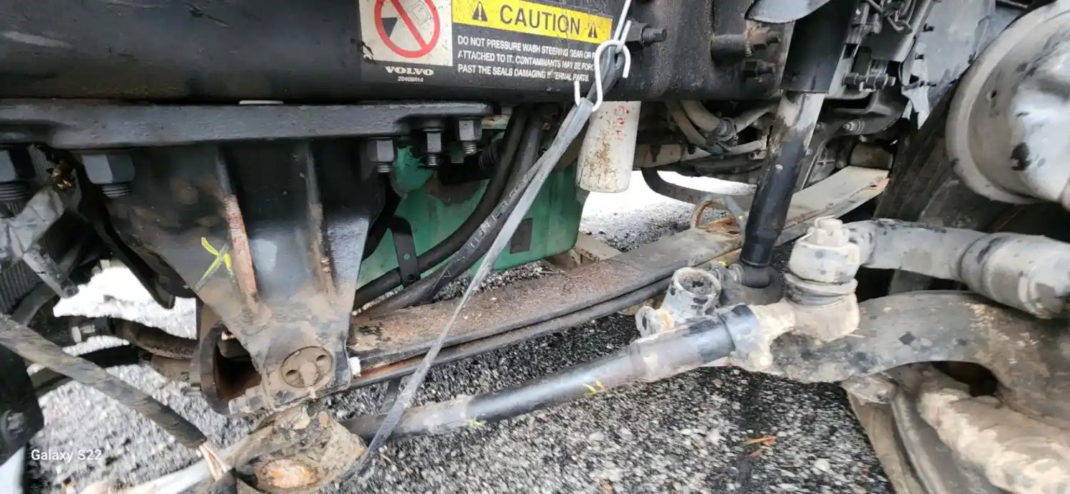 (Used) 2017 Volvo VNL, FRONT LEAF SPRINGS Front Leaf & Springs  P-66720