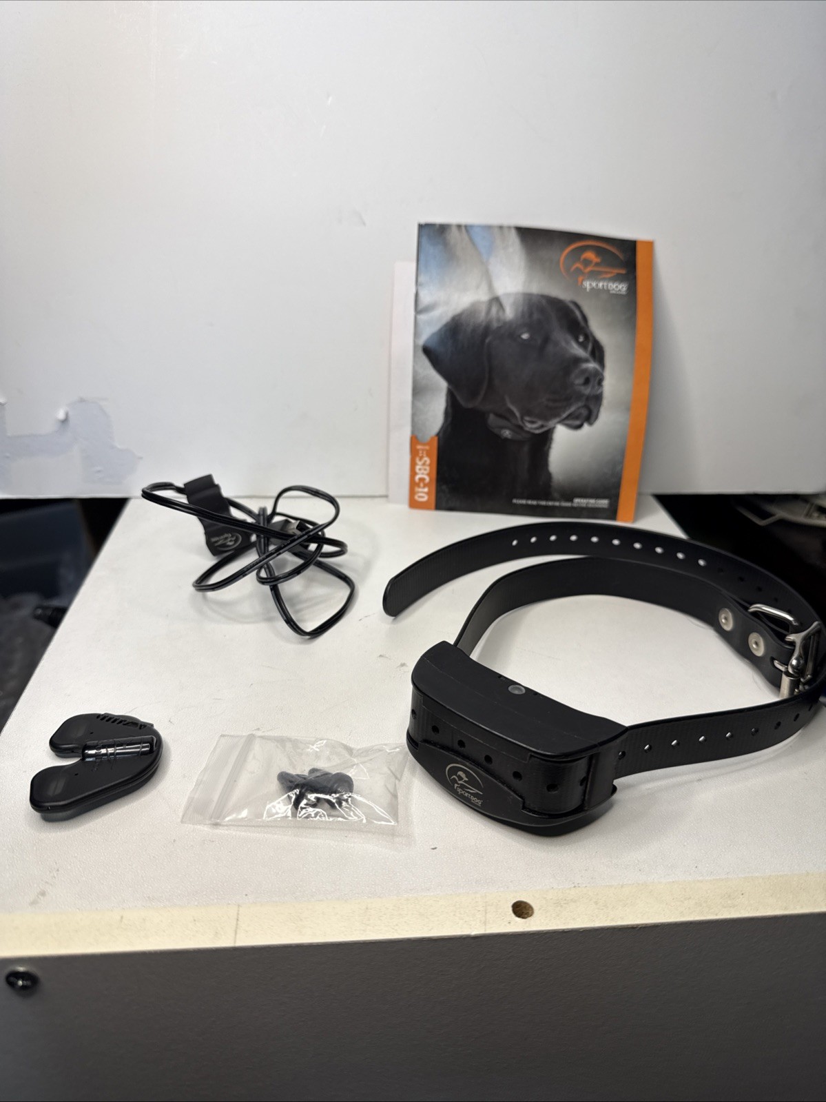 SportDOG NOBARK SBC-10 Collar AND CHARGER VERY NICE CONDITION