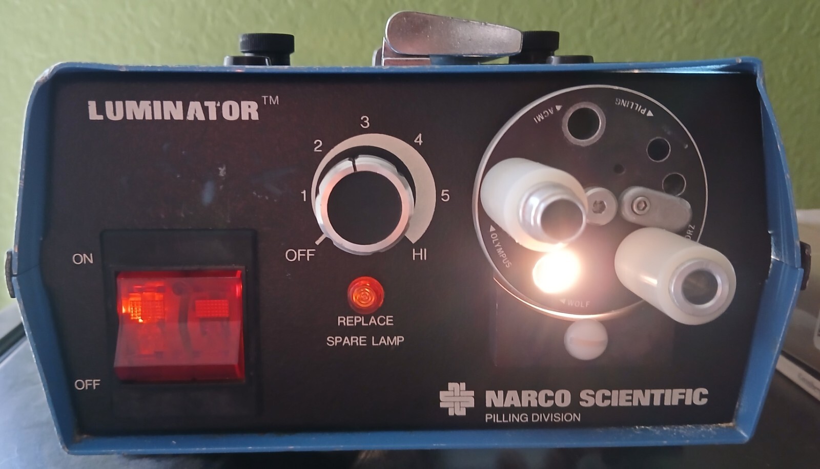 Narco Scientific Pilling Division Luminator FiberOptic Illuminator Light