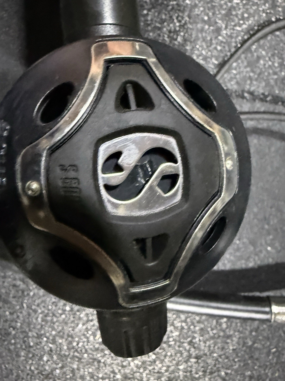 SCUBAPRO REGULATOR S600 first stage regulator & scubapro pressure gauge untested