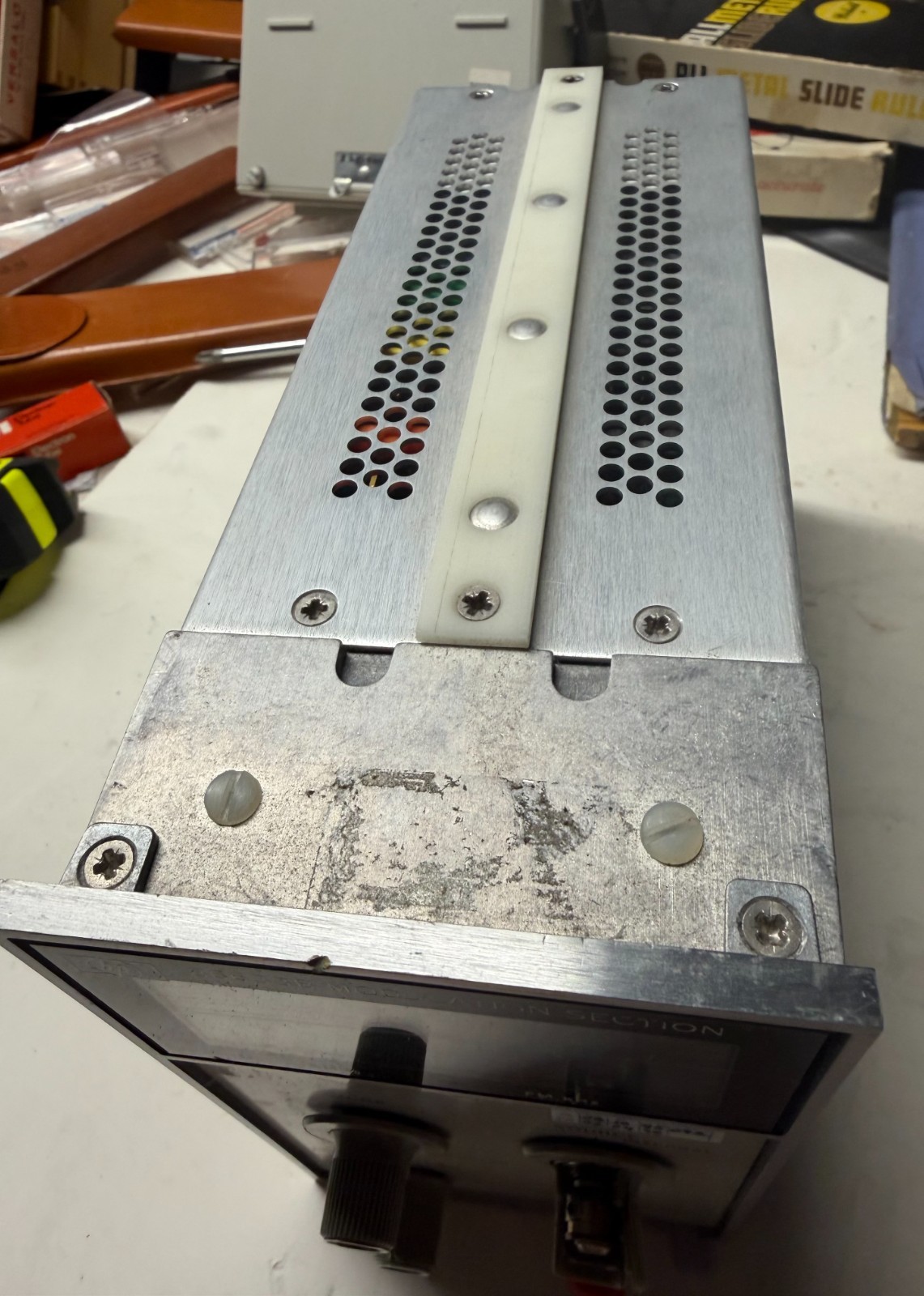 HP 86633B Modulation Section for 8660 Series Signal Generators, Untested, As Is