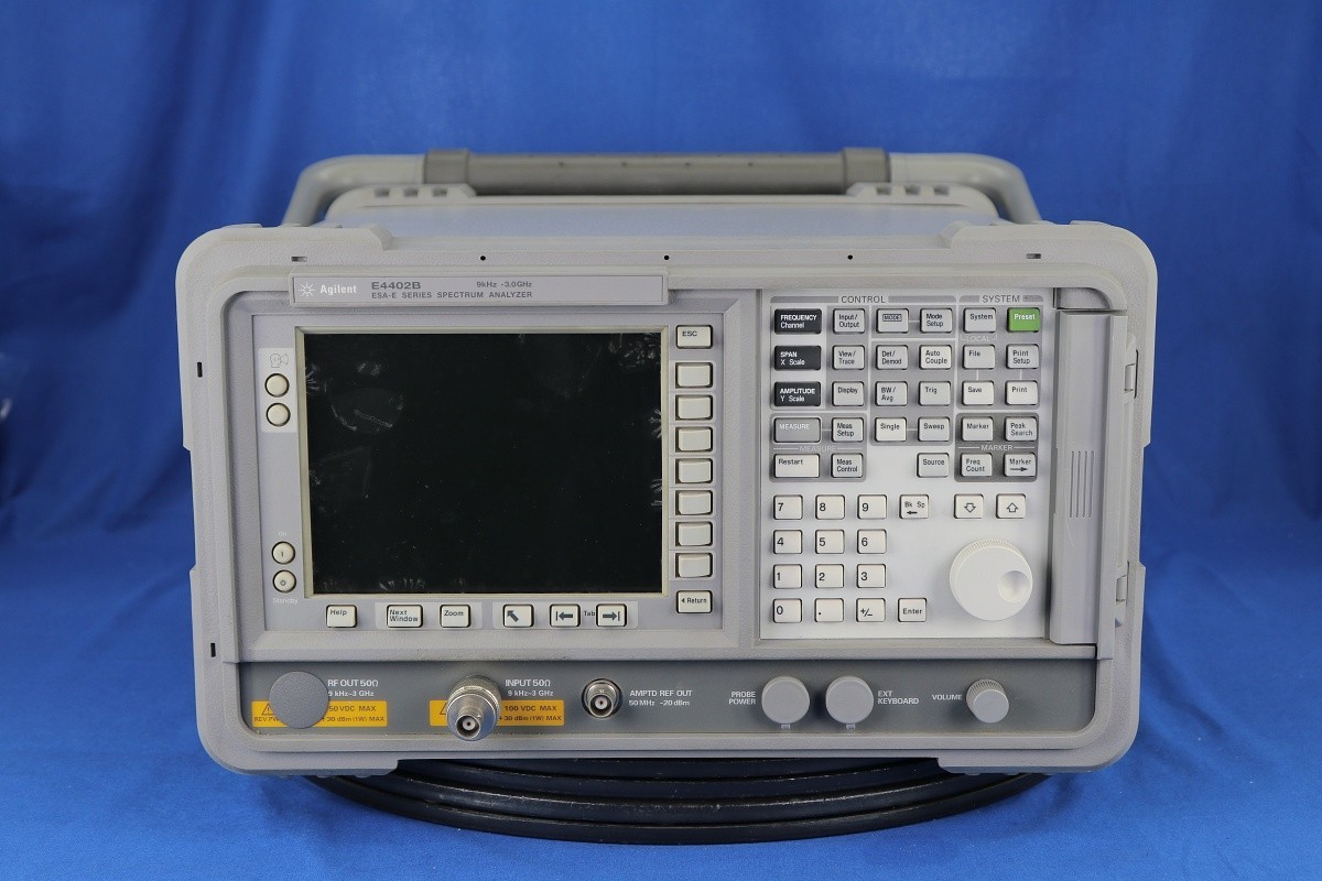 Agilent E4402B Spectrum Analyzer ESA-E 9KHz to 3GHz, opt BAA/AYX/A4H
