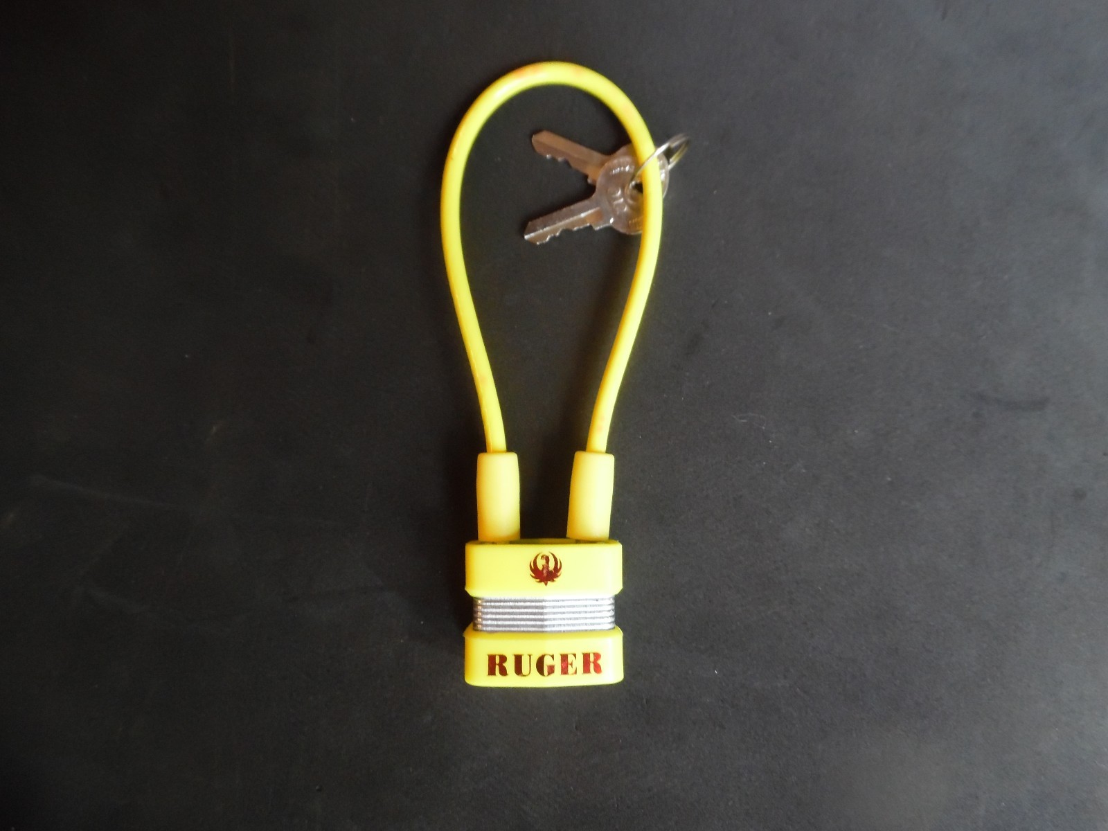 Ruger Factory Issue 9 1/2"  Cable Pad Lock With 2 Keys YELLOW