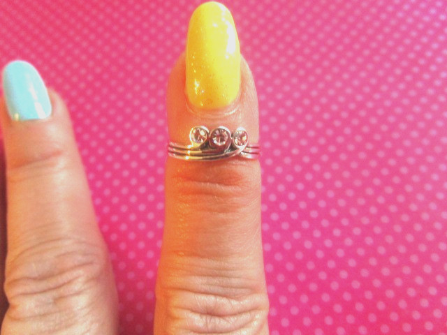 Crystal wave sterling silver toe ring